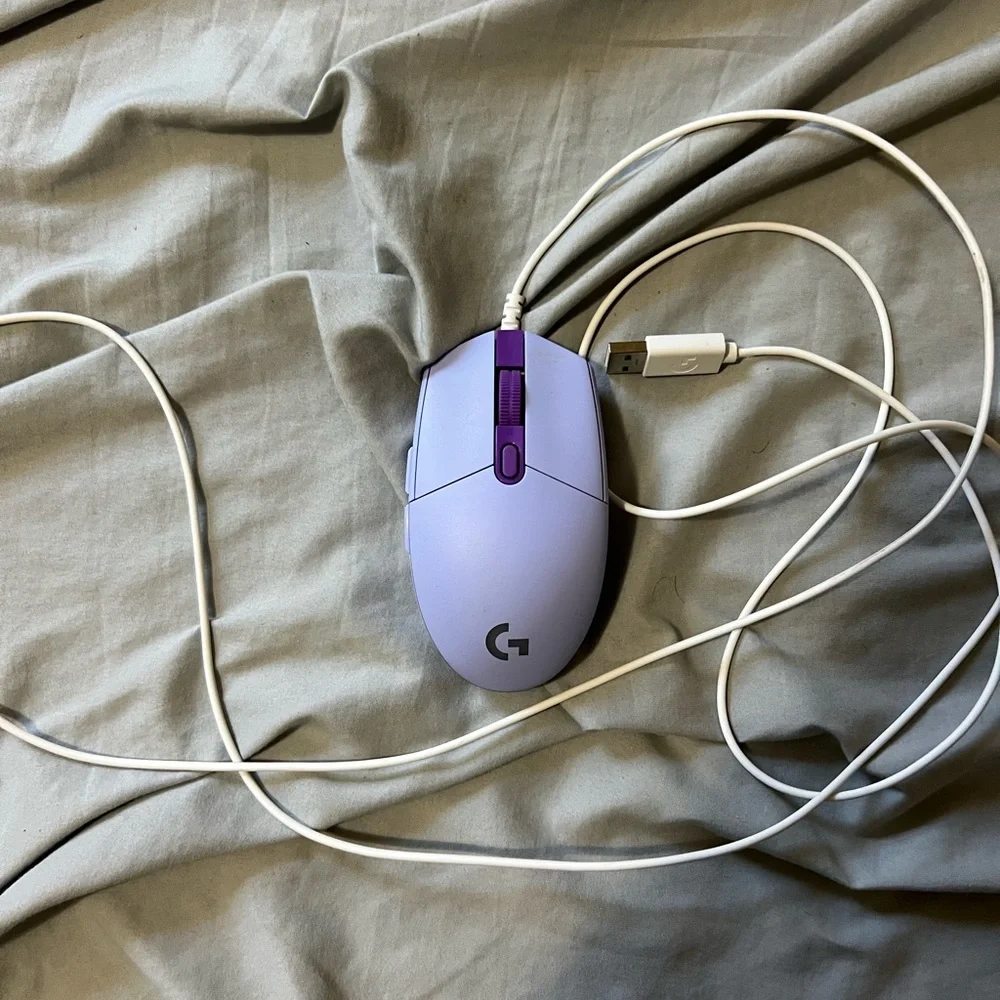 Logitech G203 wired led mouse